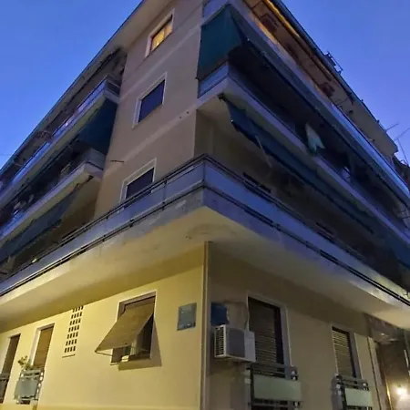 Apartment Large 1 Bedroom Penthouse With Large Terrace Athens